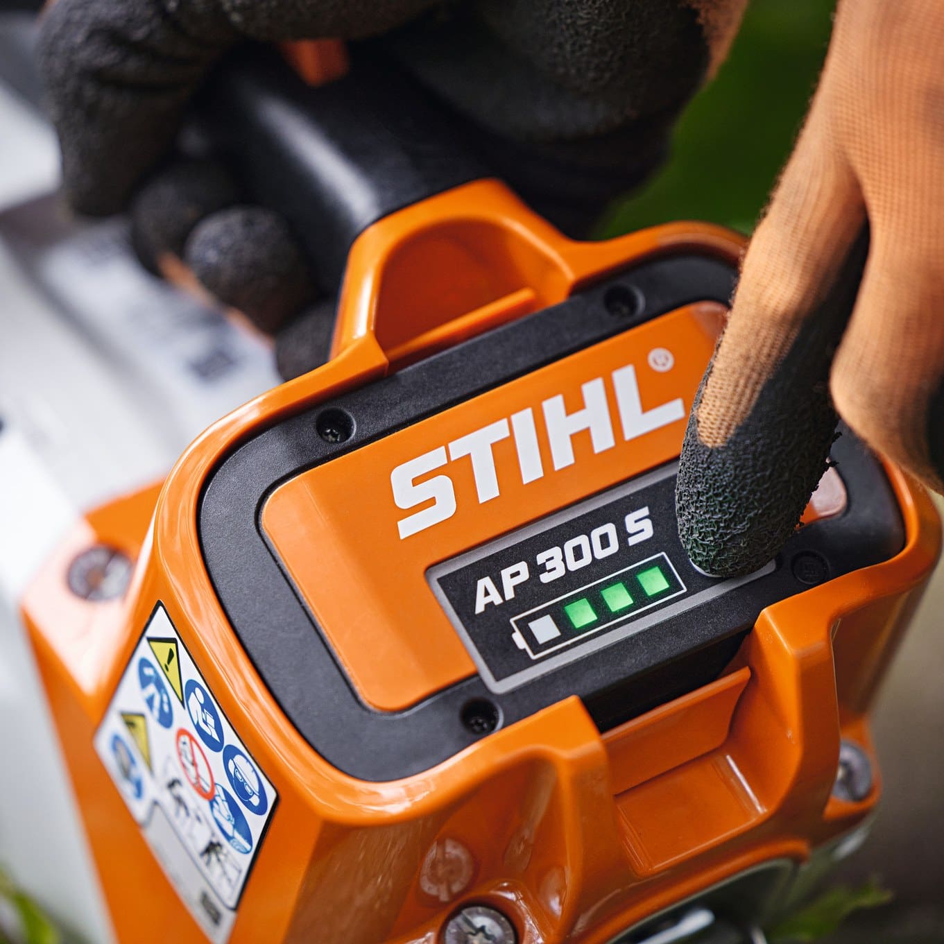 Removable battery slot